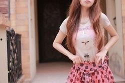 国产巨乳熟女,风情万种，魅力四溢的东方美人